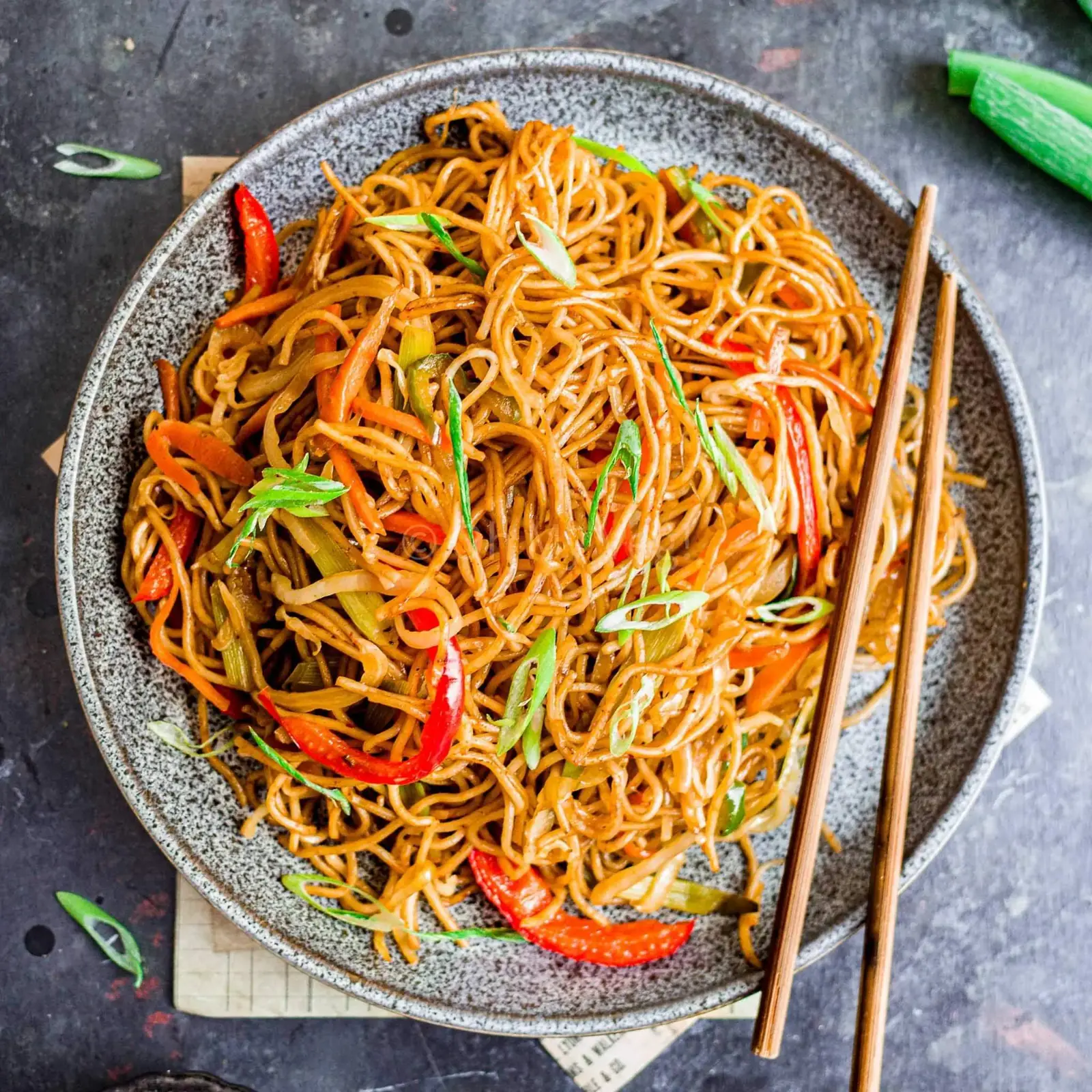 Veg Hakka Noodle